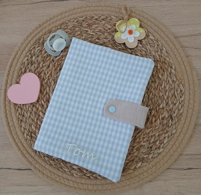 Protège carnet de santé Vichy Rose ou Vichy Bleu