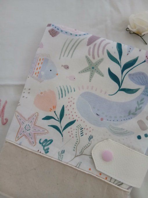 Protège carnet de santé motifs animaux marins