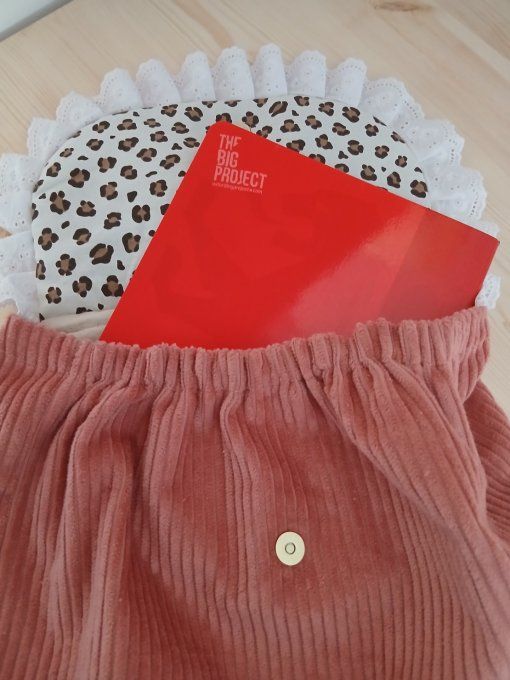 Sac à dos maternelle personnalisé – Rose poudré & Léopard