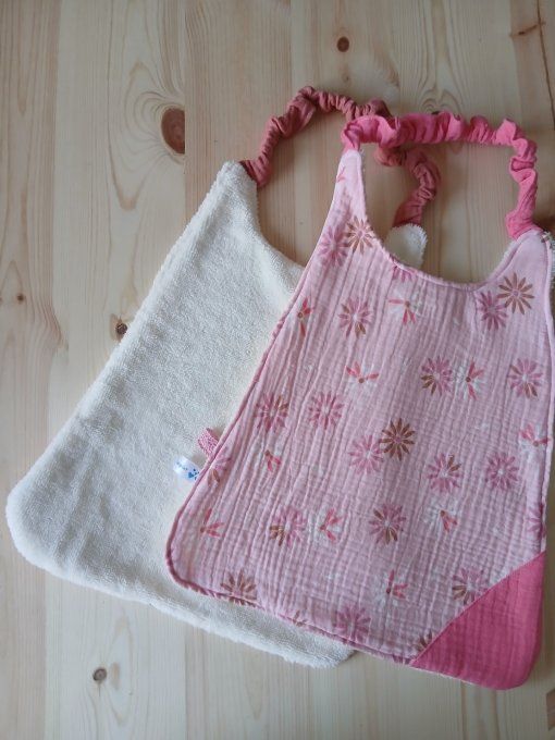 Lot de 2 serviettes maternelle élastiquées prénom 
