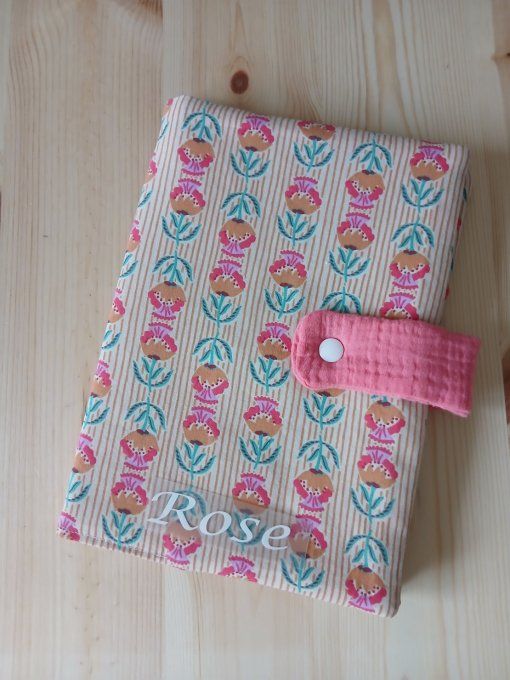 Protège carnet de santé Fleur rose ou Rayure