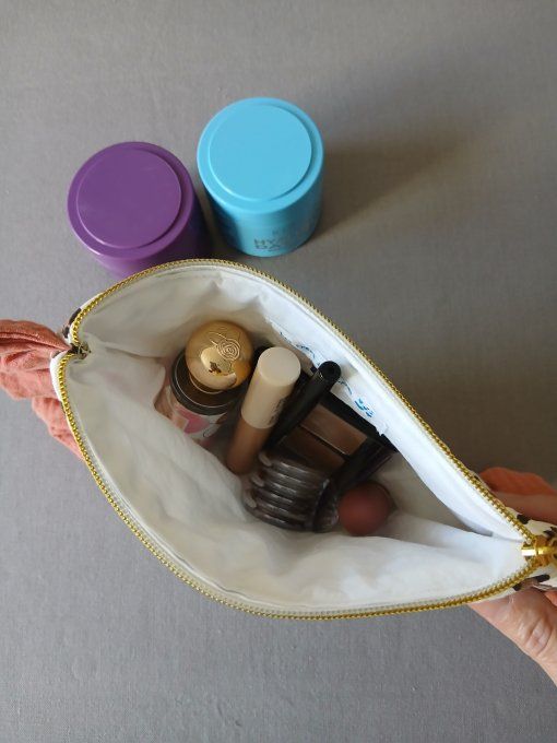 Trousse à Volants en coton léopard et 5 Lingettes