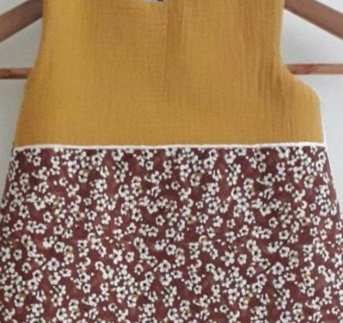 Gigoteuse fleurie, fleurs liberty