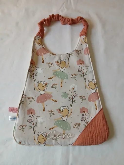 Serviette élastiquée maternelle - taille 2-6 ans
